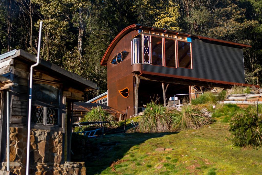 The Roundhouse Villa Jackeys Marsh Exterior photo