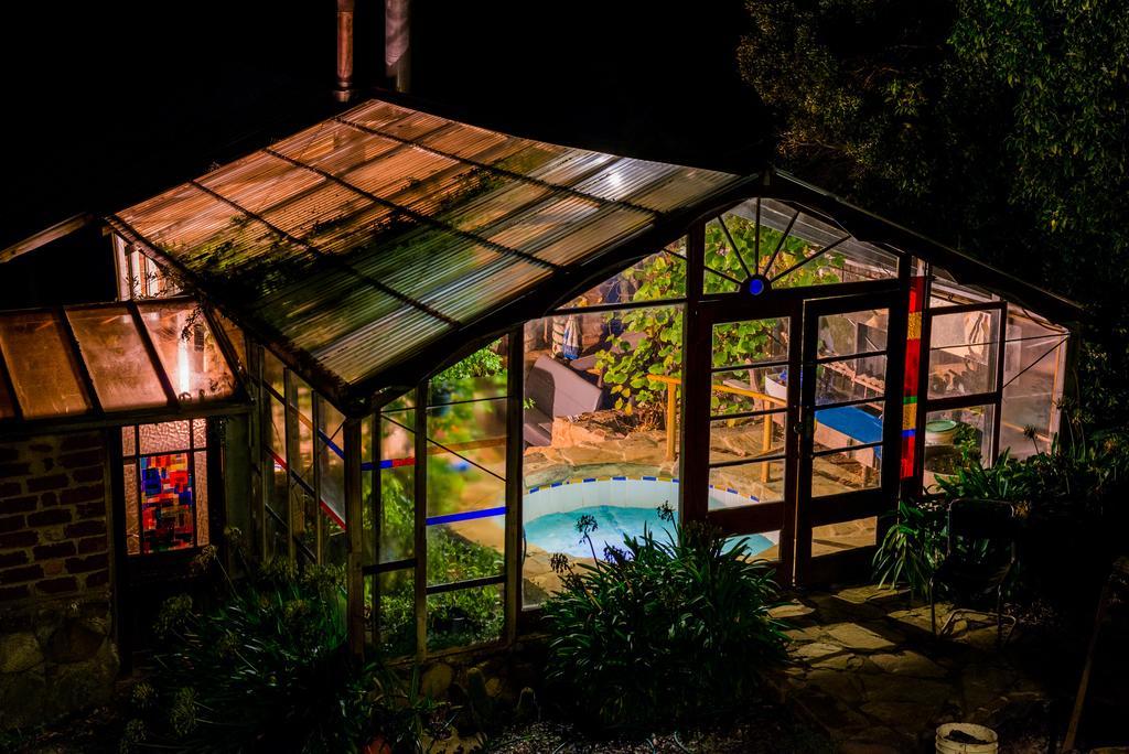 The Roundhouse Villa Jackeys Marsh Exterior photo